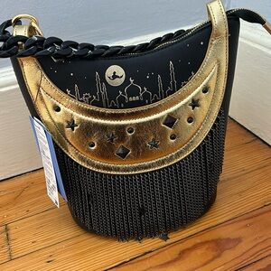 Danielle Nicole Aladdin purse NWT